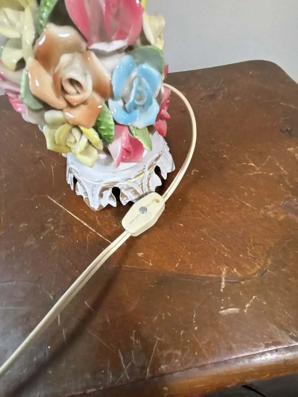 Vintage Capodimonte Ceramic Floral Rose Arrangement Night Light Lamp Base